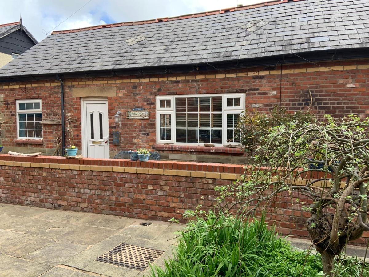 Beach Cottage Lytham St Annes Exterior photo